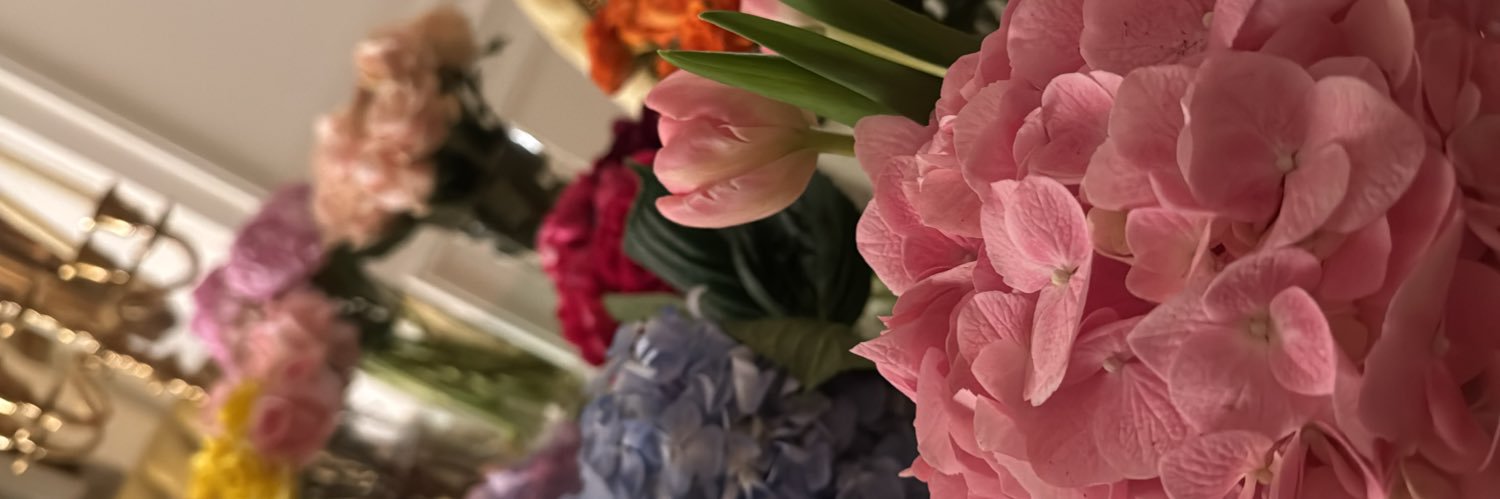 mrymbntj's profile banner image