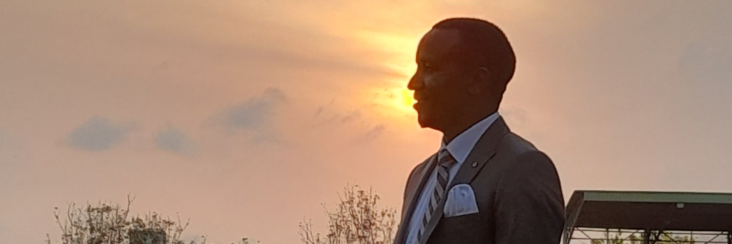 karanjasimon's profile banner image