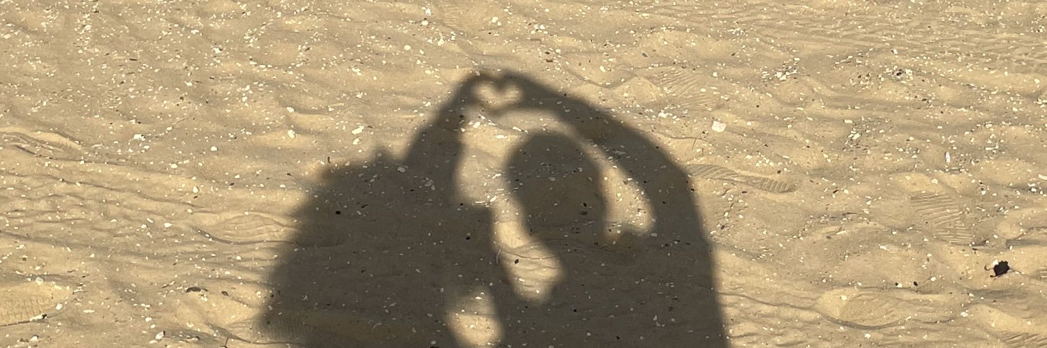 URFAVVNOUR's profile banner image