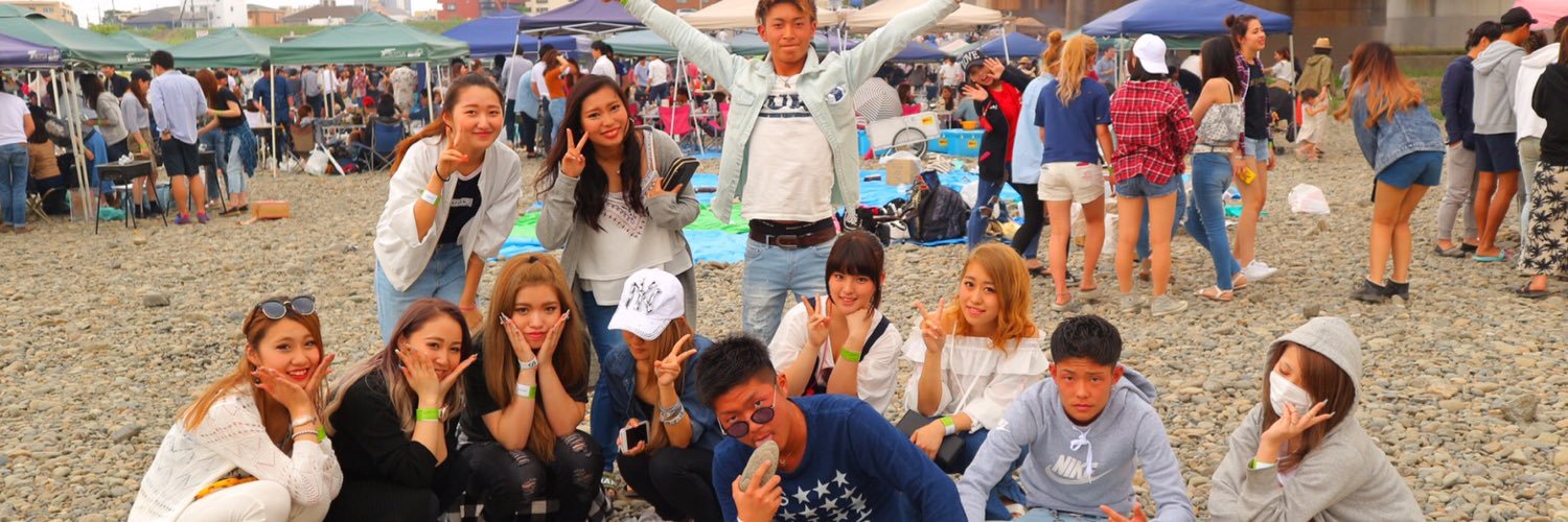 Y928bl0CKsefdII's profile banner image