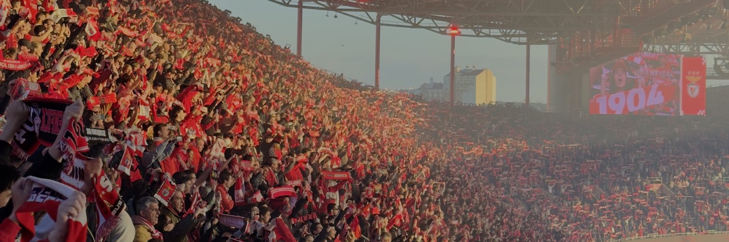 kikapratas's profile banner image