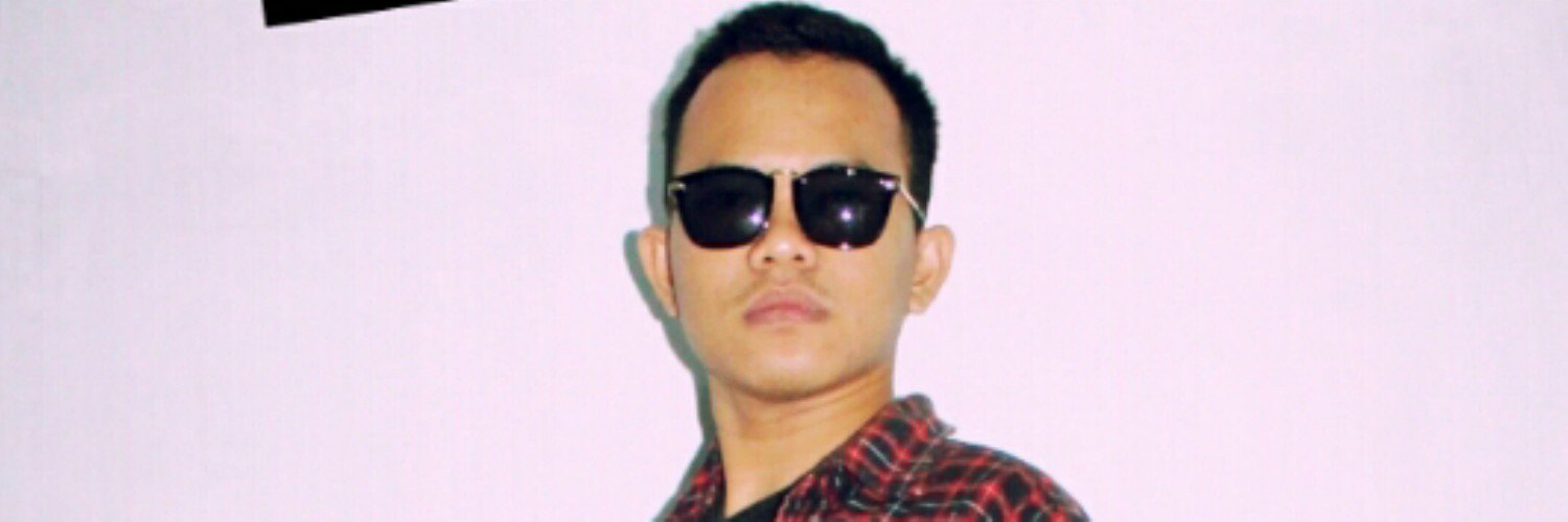 RandiKc's profile banner image