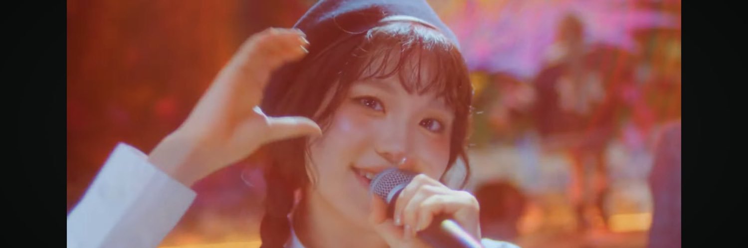 roseonono's profile banner image