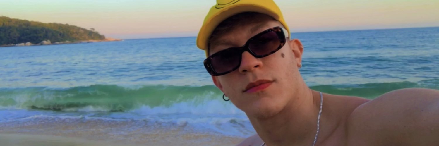 thmsarj's profile banner image