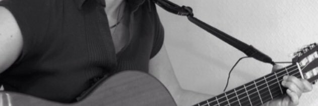 Singinglili's profile banner image