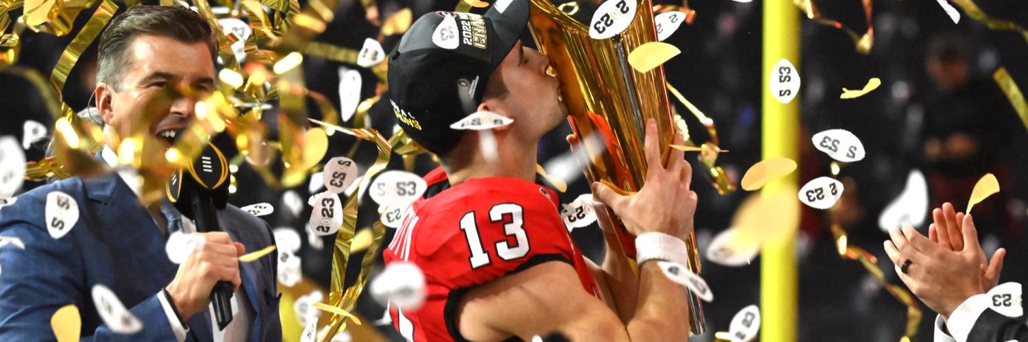 dgzy_'s profile banner image