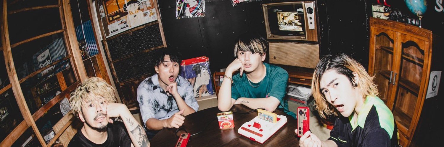 な つ き banner