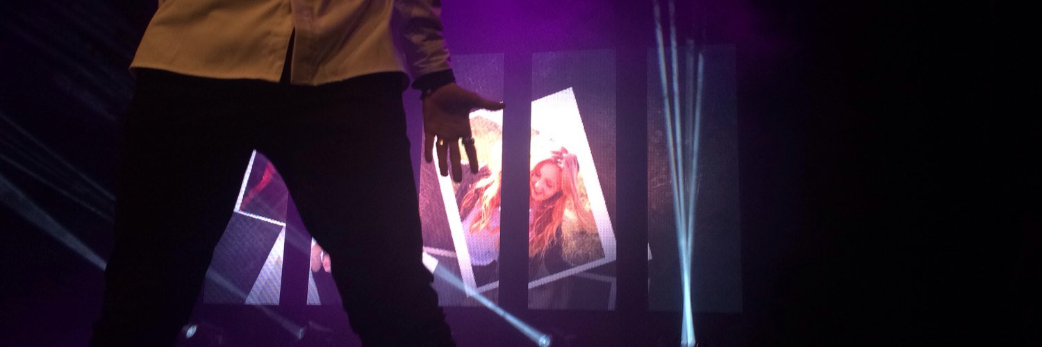 noaverax's profile banner image