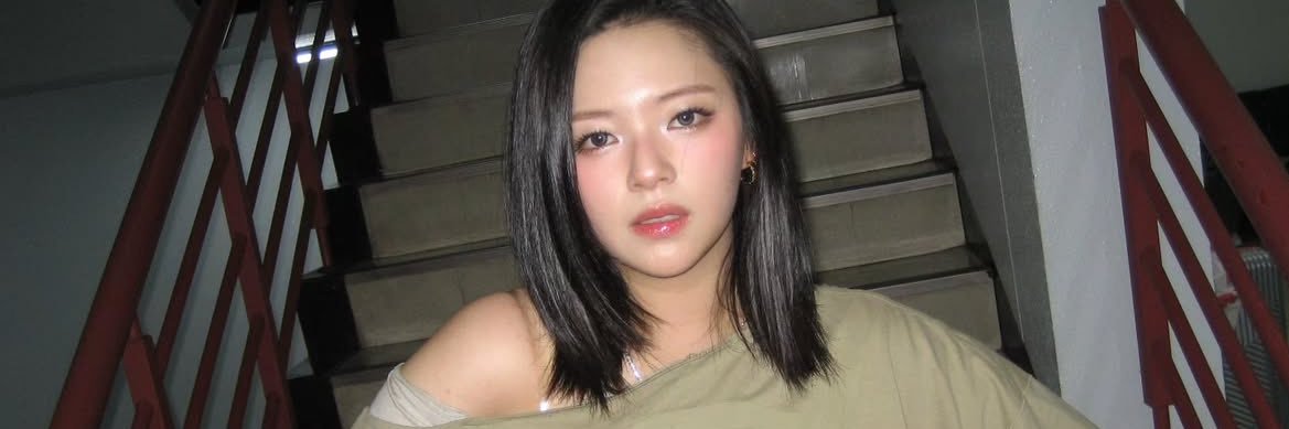 jisooline's profile banner image