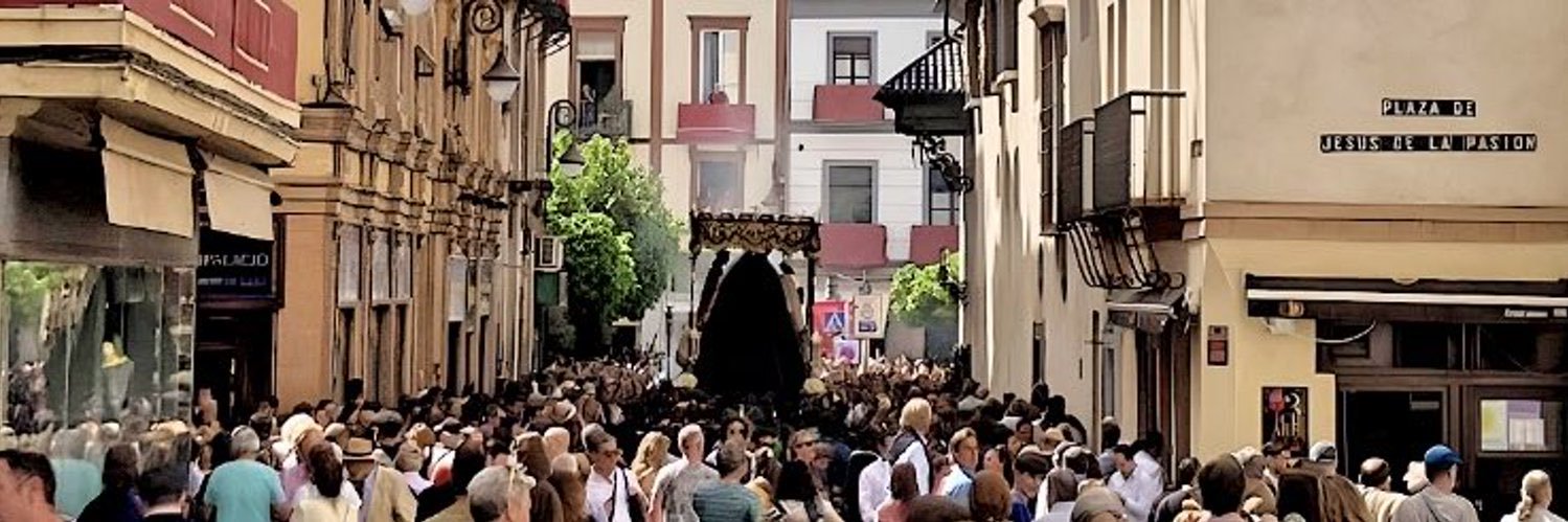 A los pies de la Giralda's banner