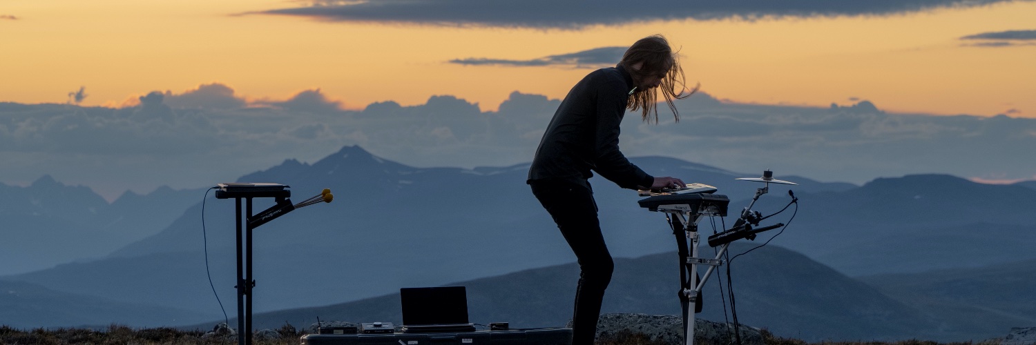 Axel Thesleff banner