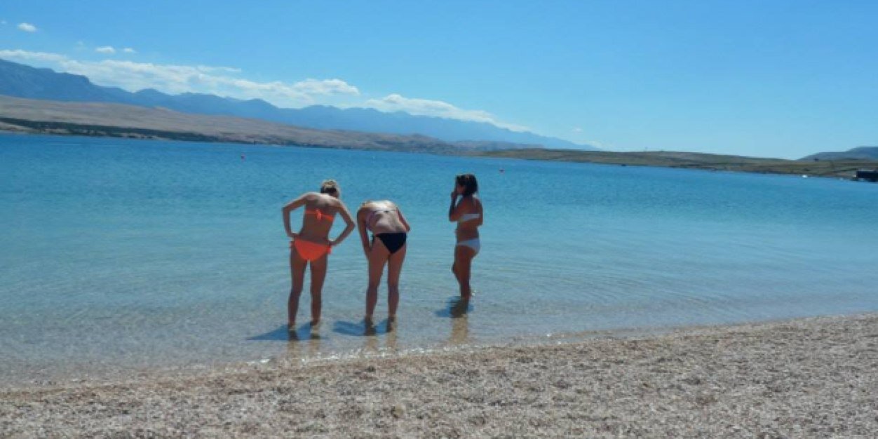 Kirsty_Chambers's profile banner image