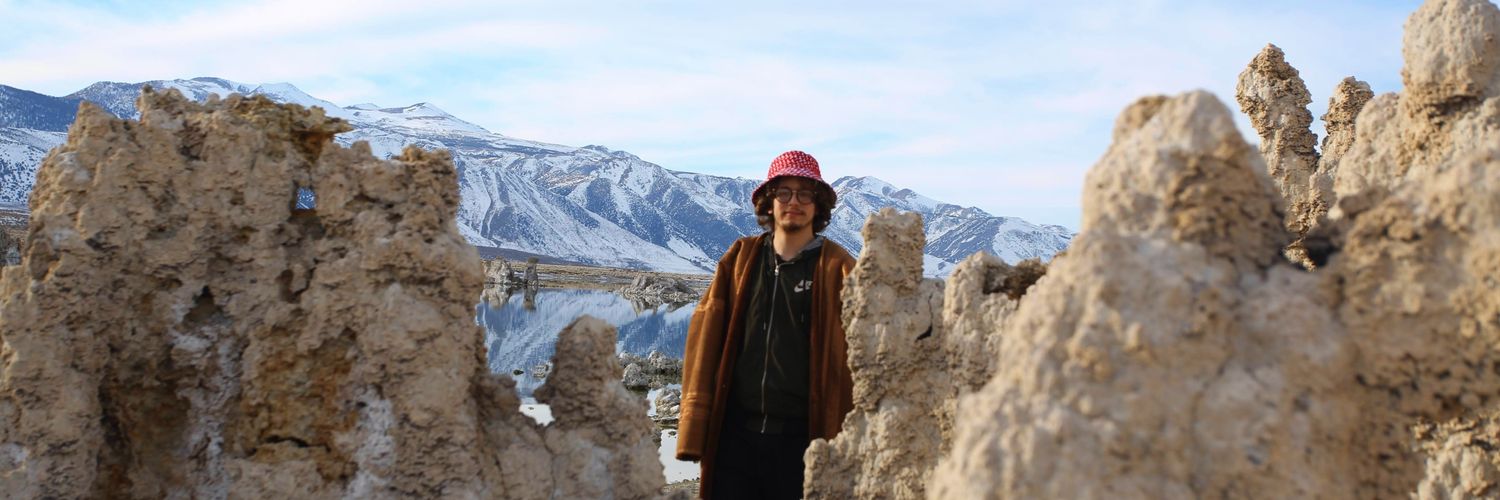 `Abdullɑ Abu-Sɑlɑh banner