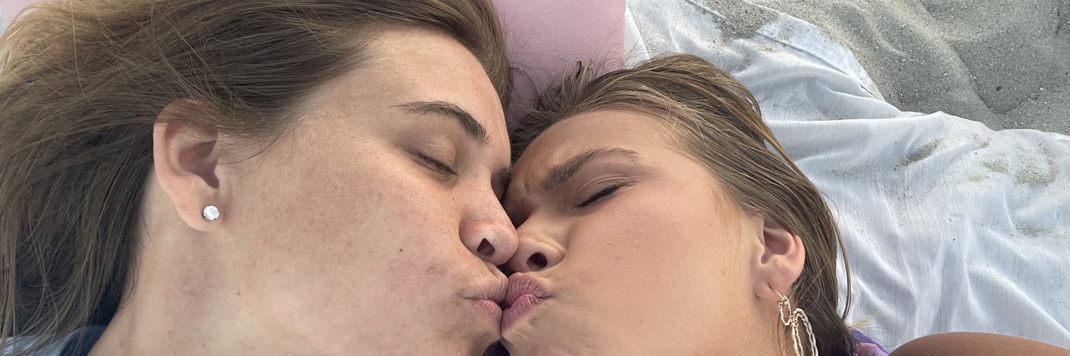 BiernackiHailey's profile banner image