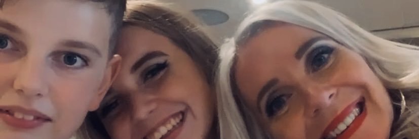 sarah_abbs's profile banner image