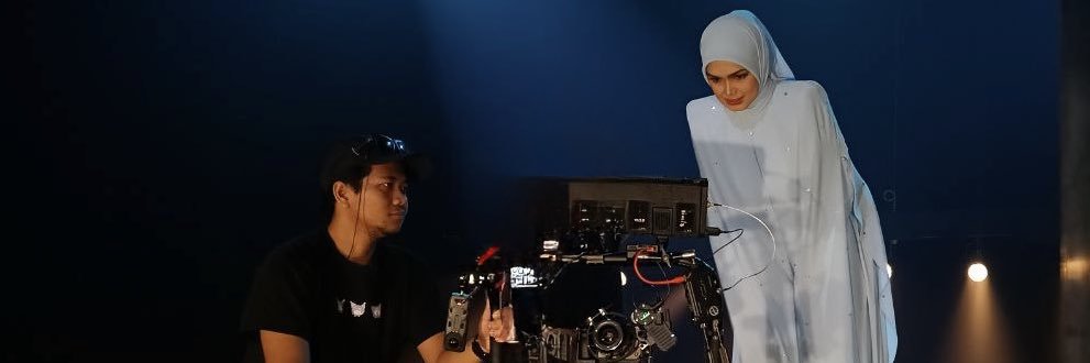 ekhmal_'s profile banner image