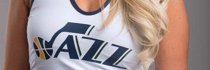 watchi12's profile banner image
