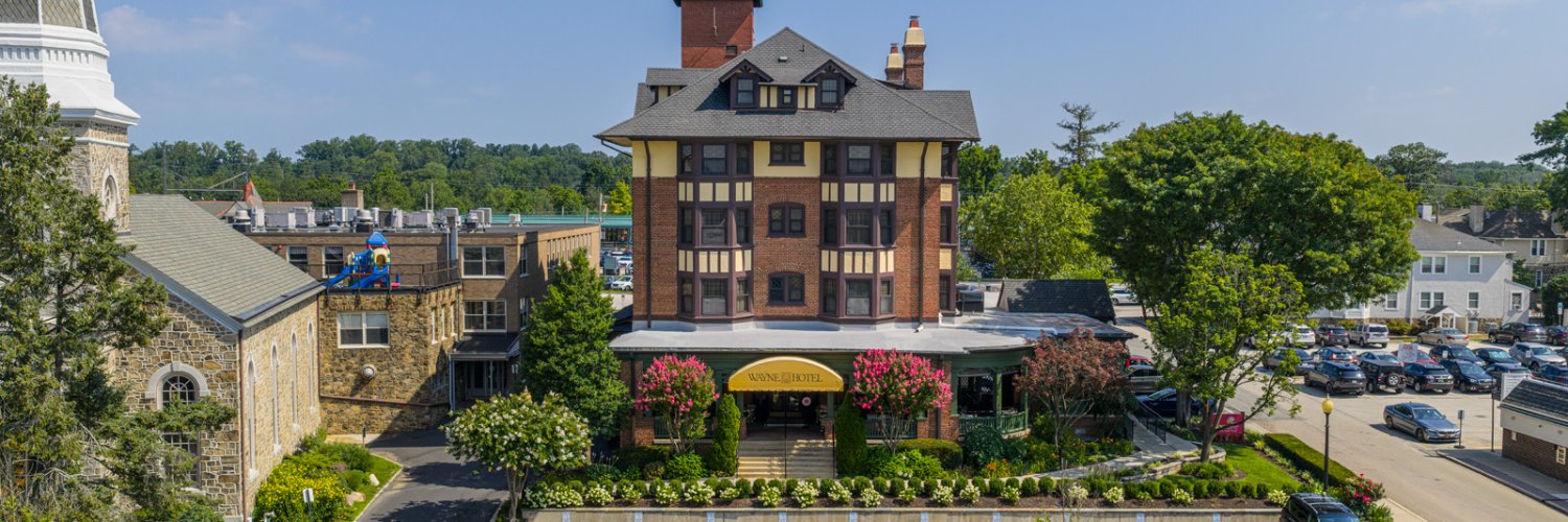 WayneHotel's profile banner image