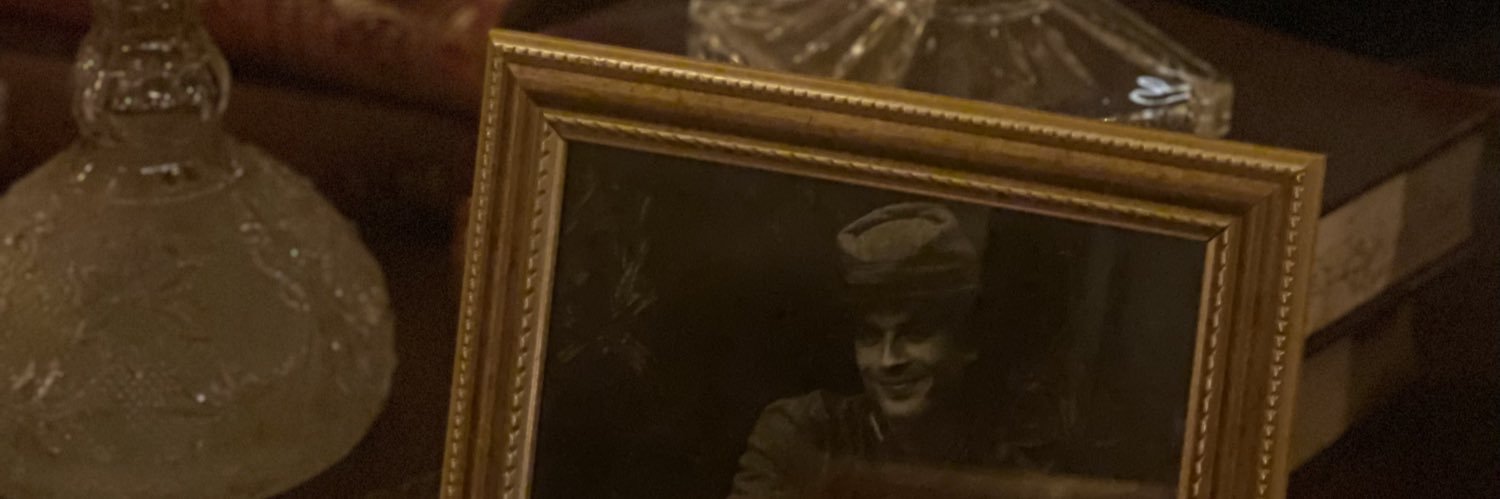 romiioi's profile banner image