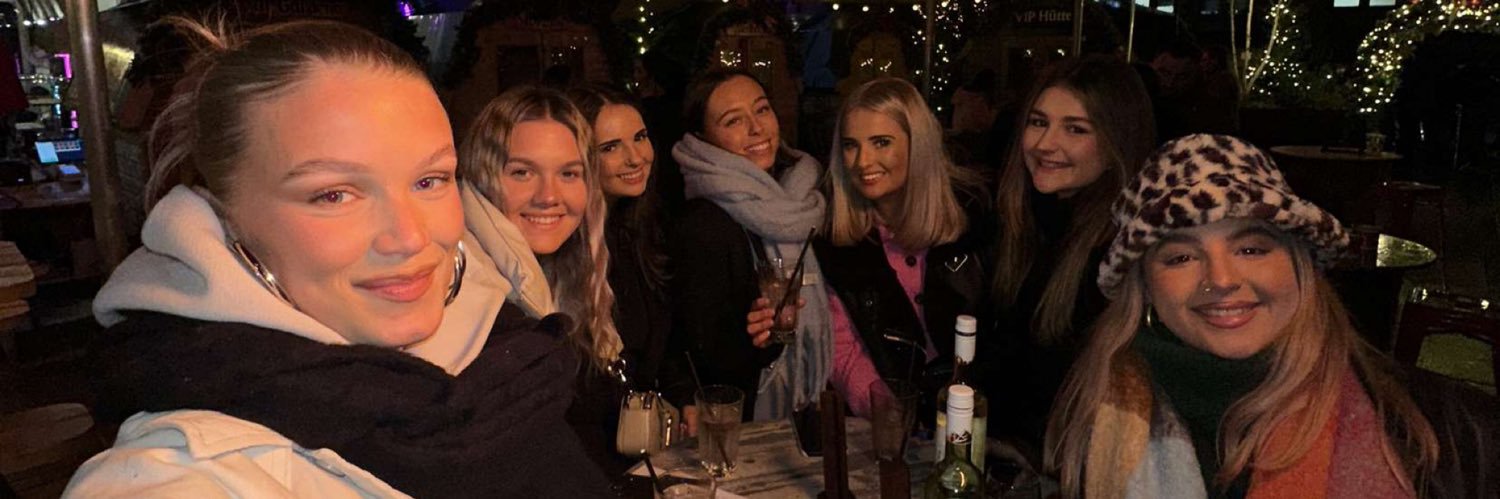 niamhsweeney4's profile banner image