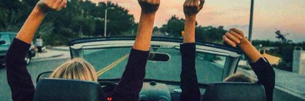 hellomully Profile Banner