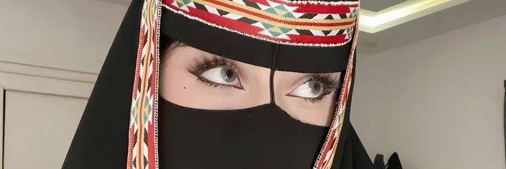 abbie_donovan's profile banner image