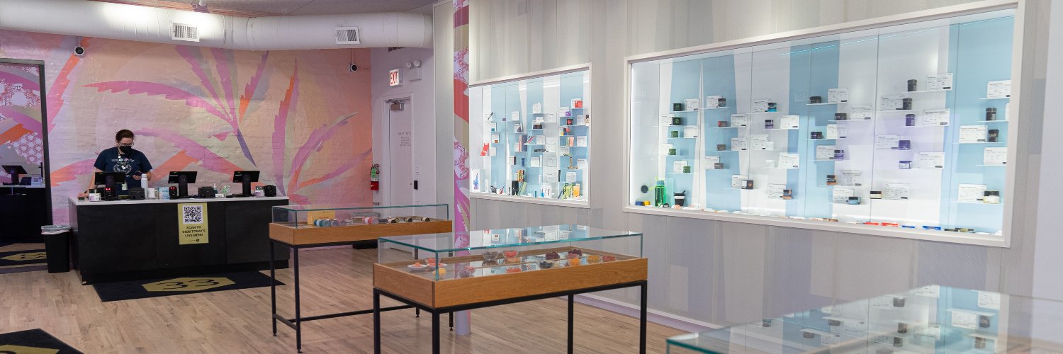 DISPENSARY 33 banner
