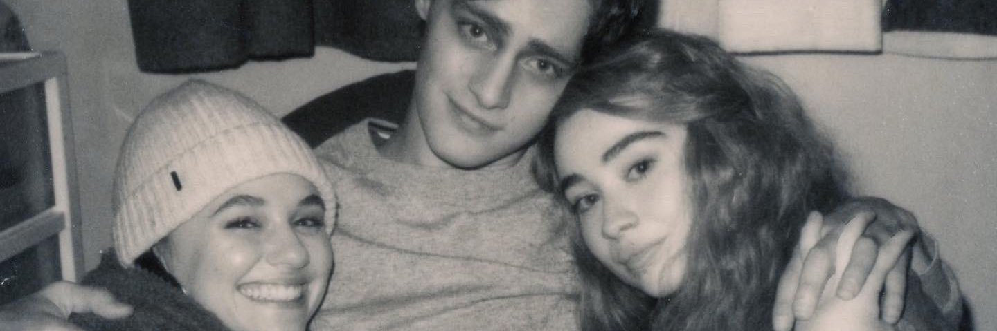 sabrinainsider_'s profile banner image