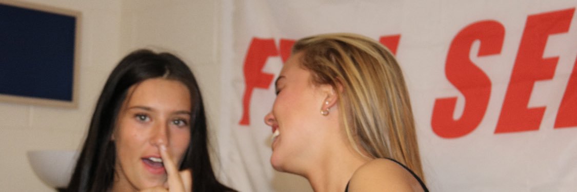 Phoebe DeRiu banner