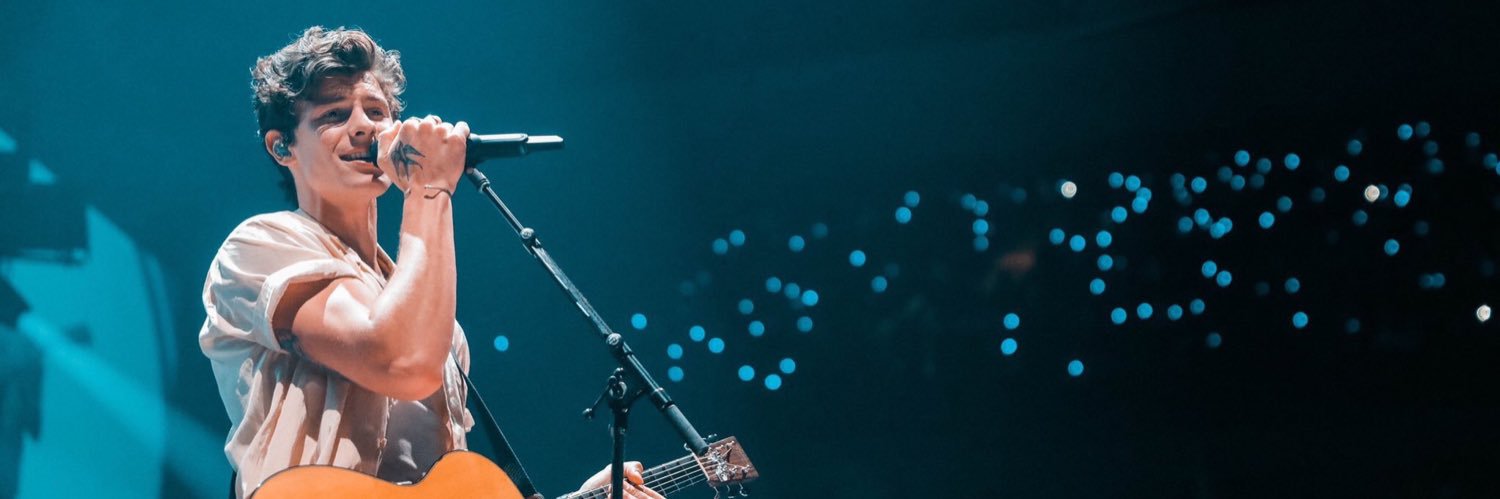 andradearu's profile banner image