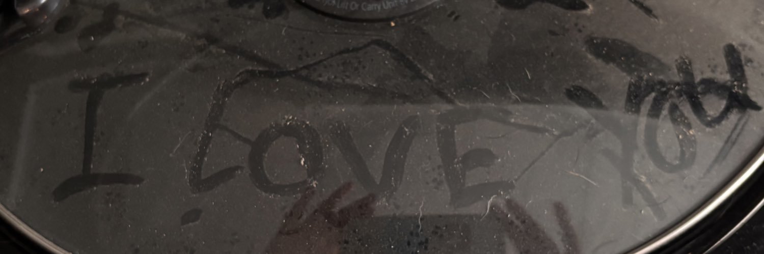 maycimishelle's profile banner image