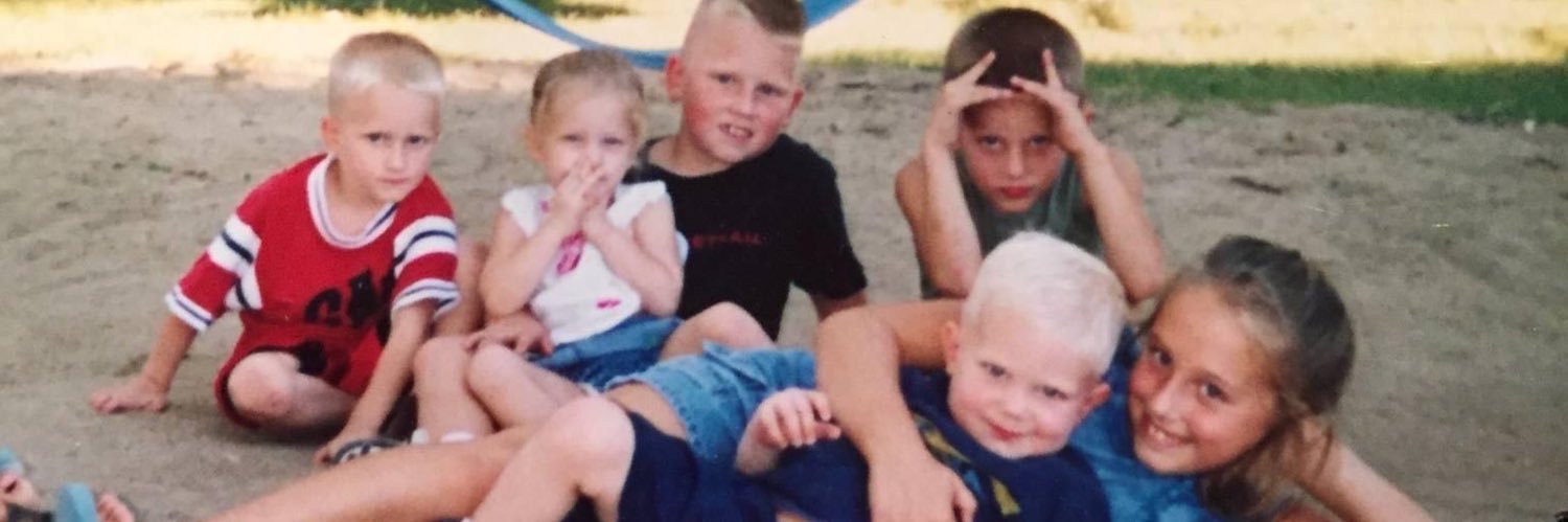 shayeryon's profile banner image