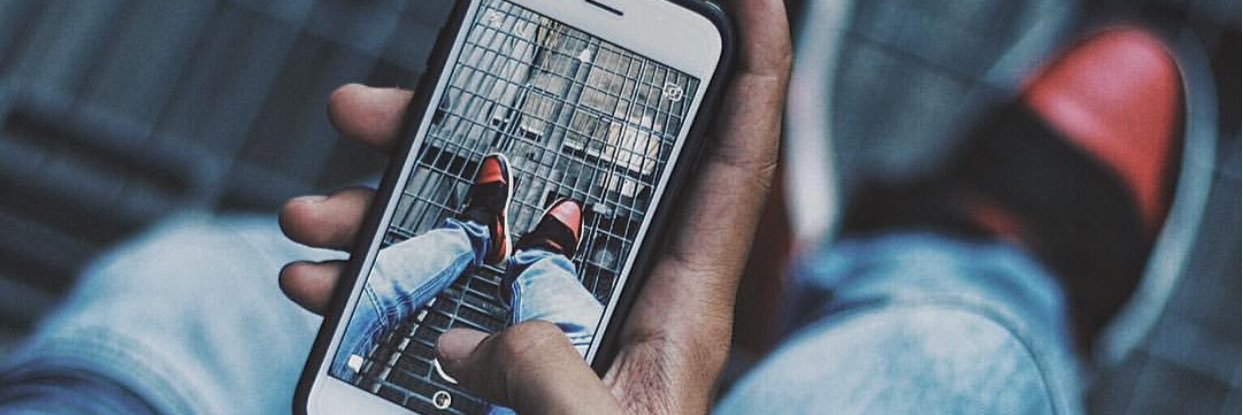 MobileSneakers's profile banner image