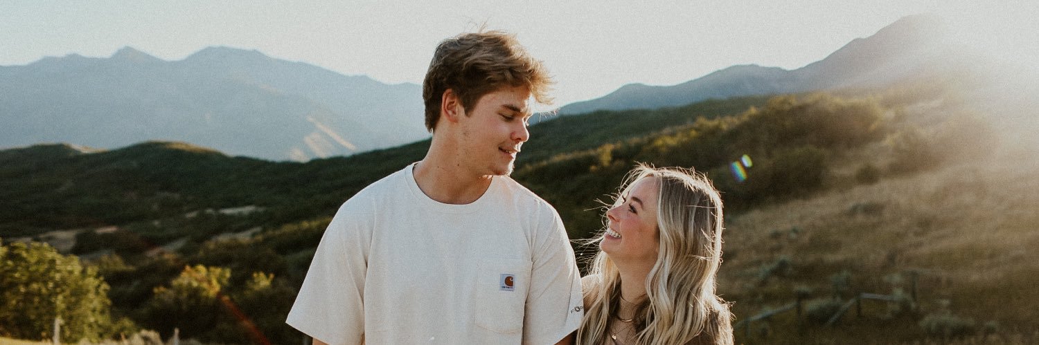 pey_ro_'s profile banner image