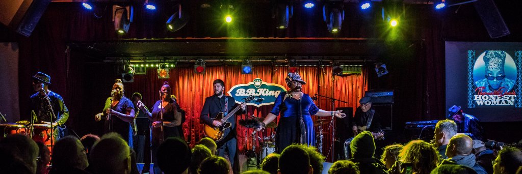 Thornetta Davis banner