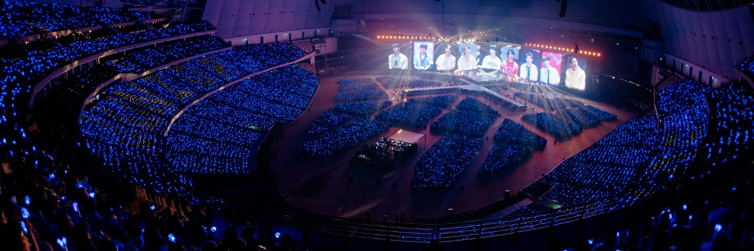 eunhaebae33's profile banner image