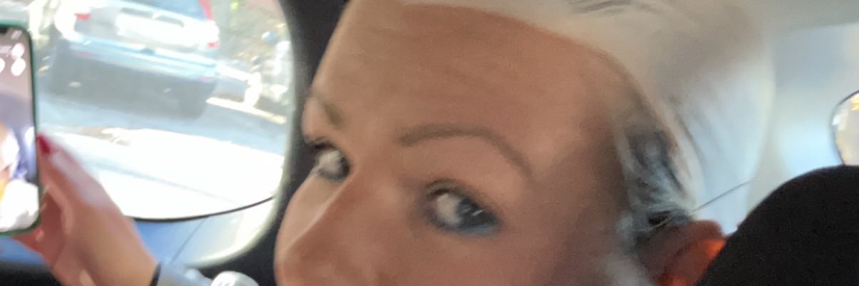 emmalacey22's profile banner image
