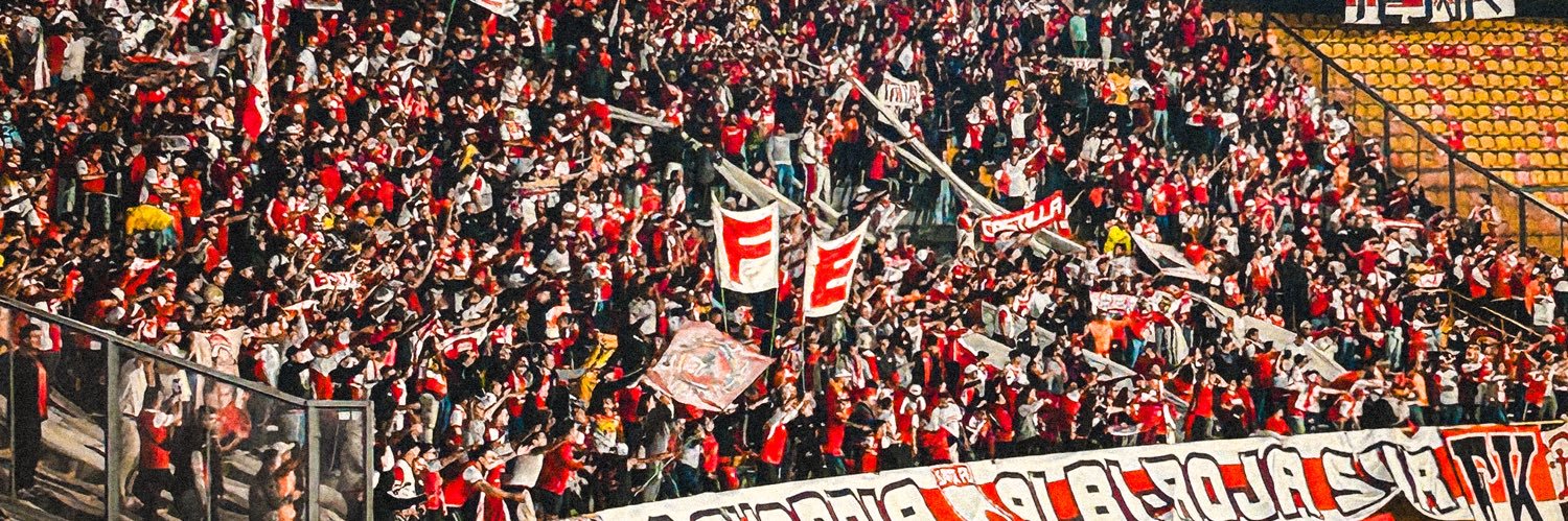 👁 banner