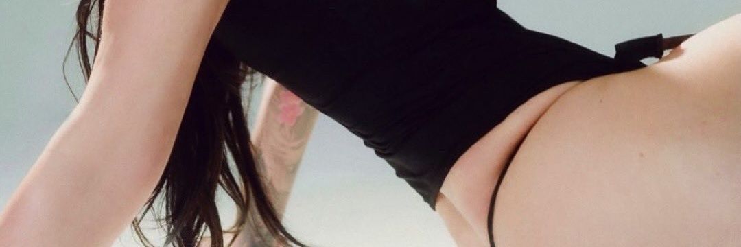 TheVnze's profile banner image
