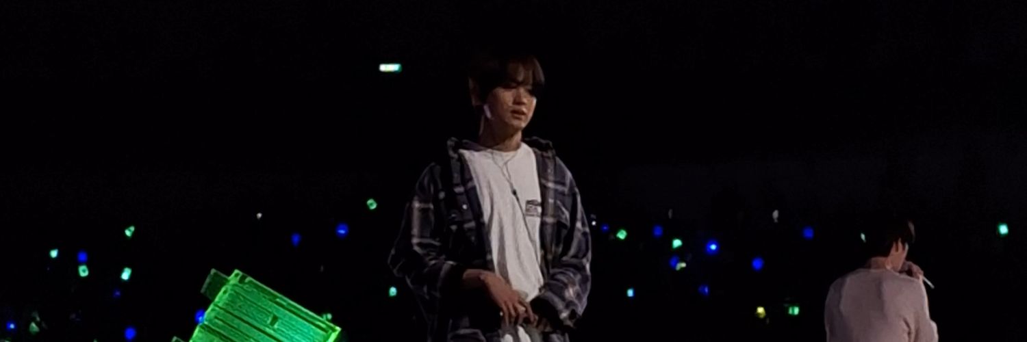 strawbraize's profile banner image