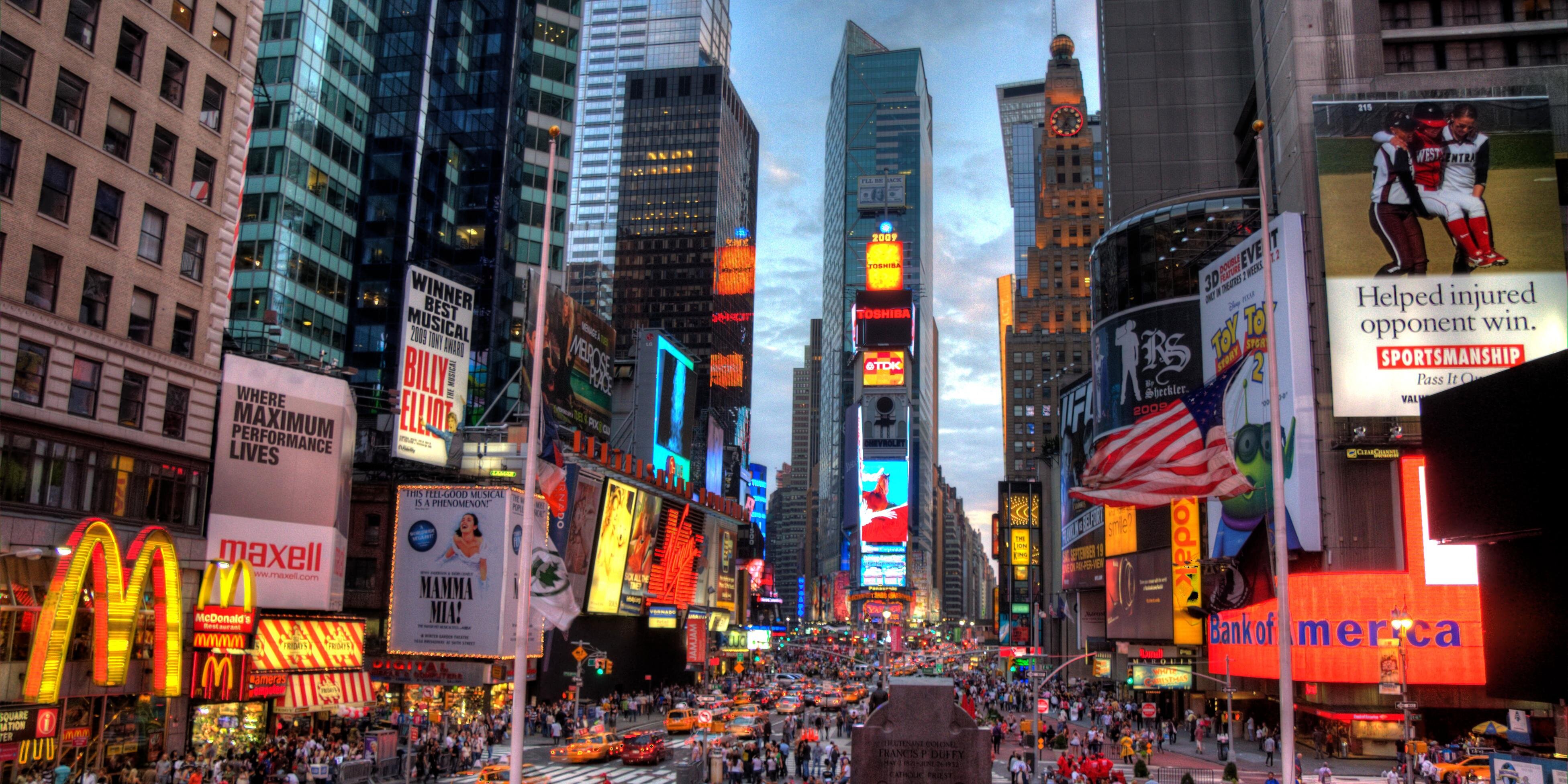 Expat21's profile banner image