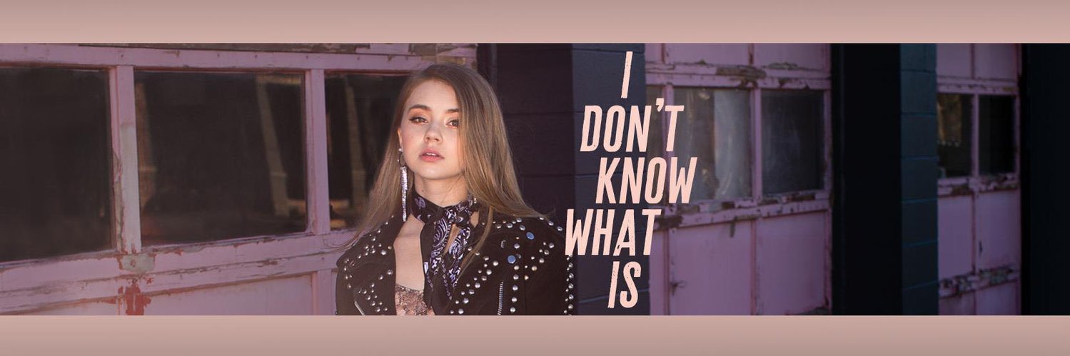 Pookandgrace's profile banner image
