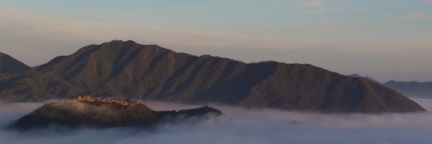 chauogi's profile banner image