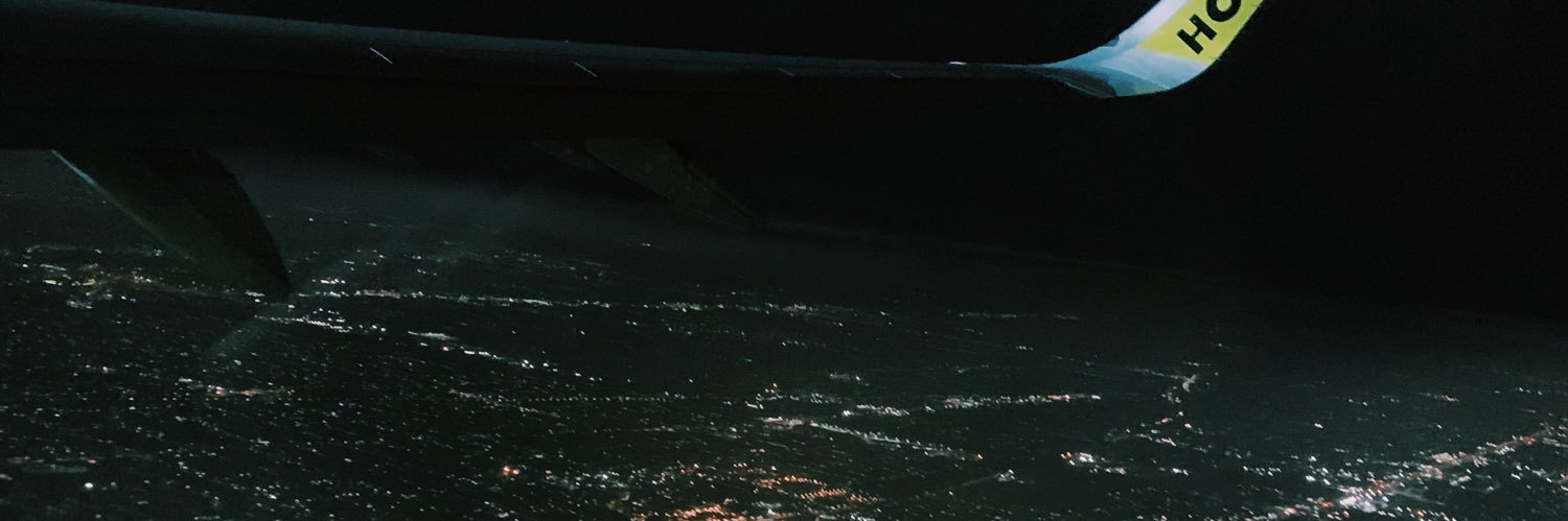 collidewithari's profile banner image