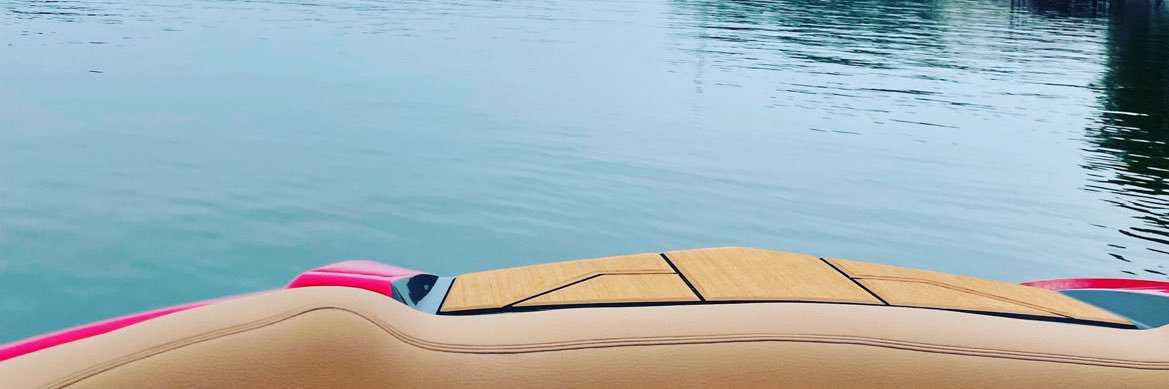 AngelaButl's profile banner image