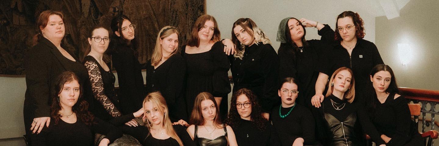 Simmons Sirens banner