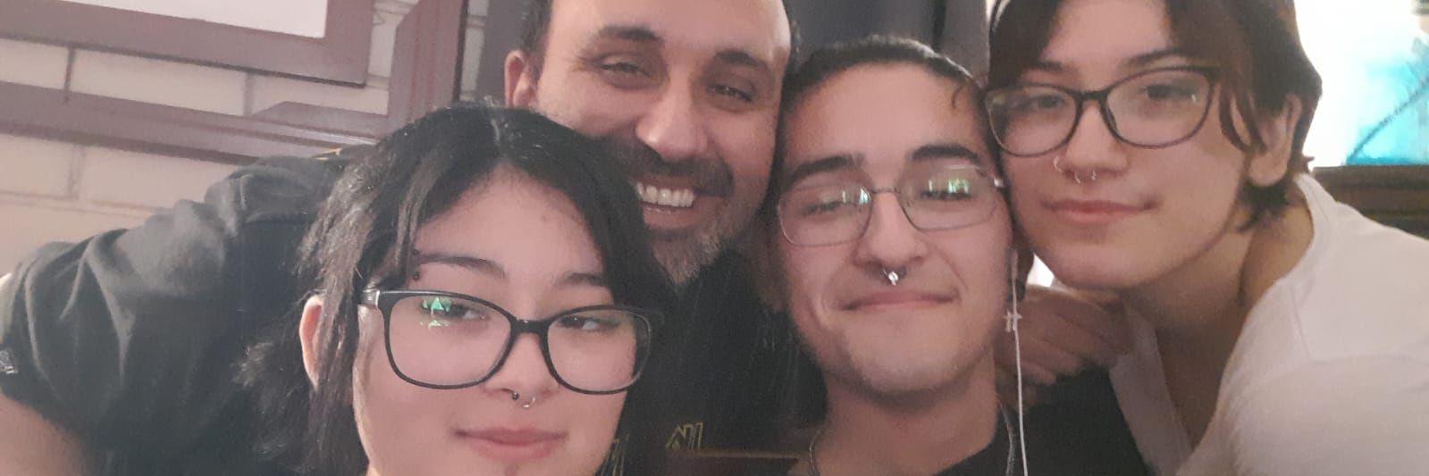 ArielHipotester's profile banner image
