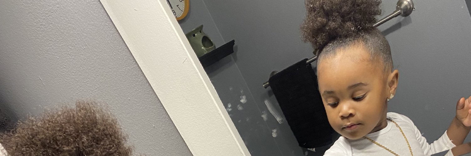 1haneee_'s profile banner image