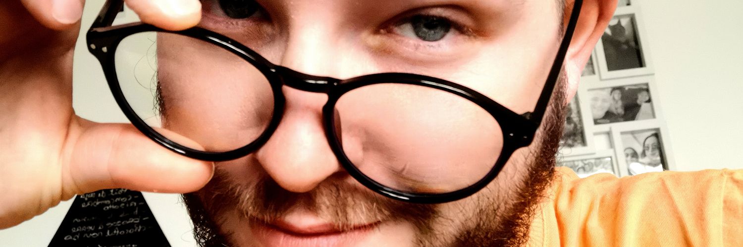 caroprelot's profile banner image
