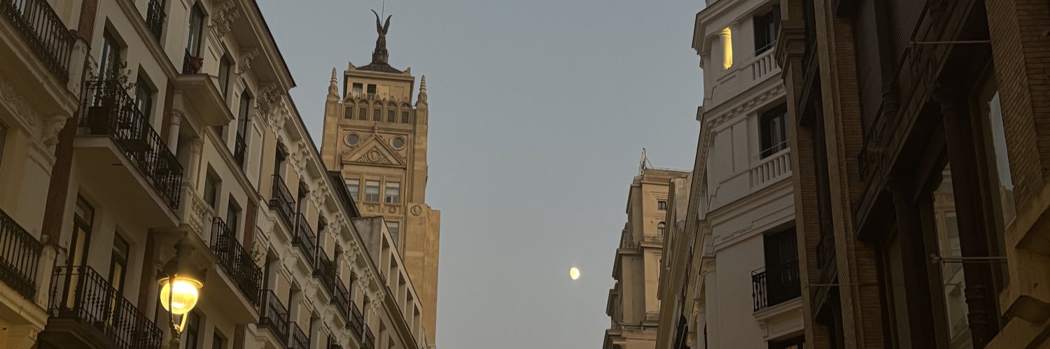paaum10's profile banner image